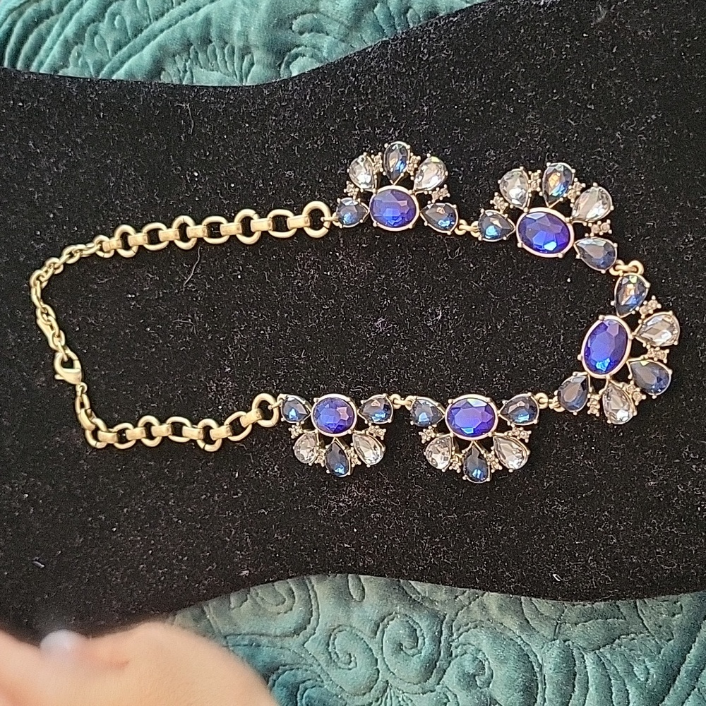 Mythologie necklace
